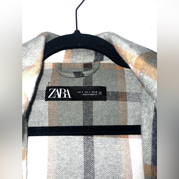 Zara crop style flannel jacket, size S - Picture 3 of 4